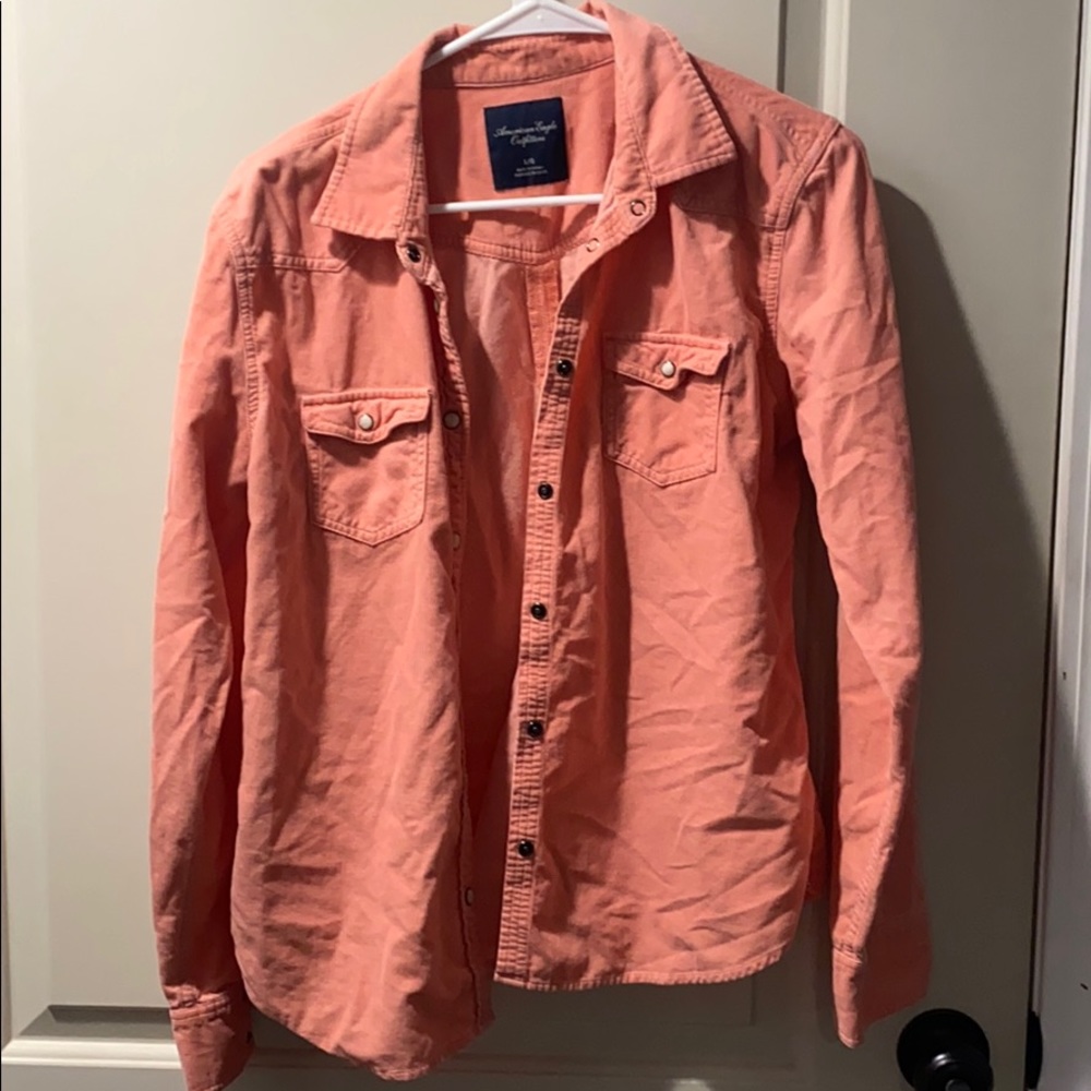 cute button up